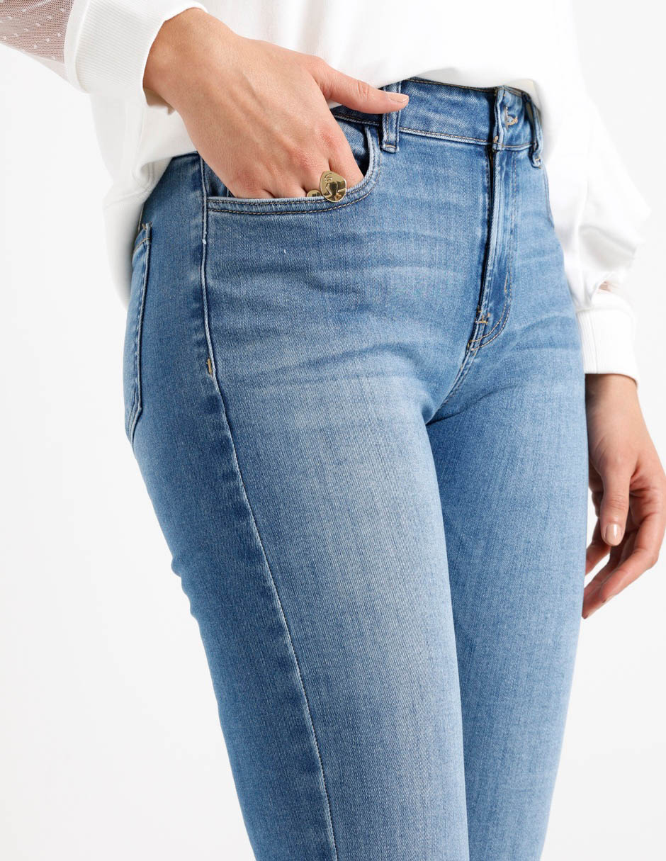 Jeans skinny a la cintura para mujer 4