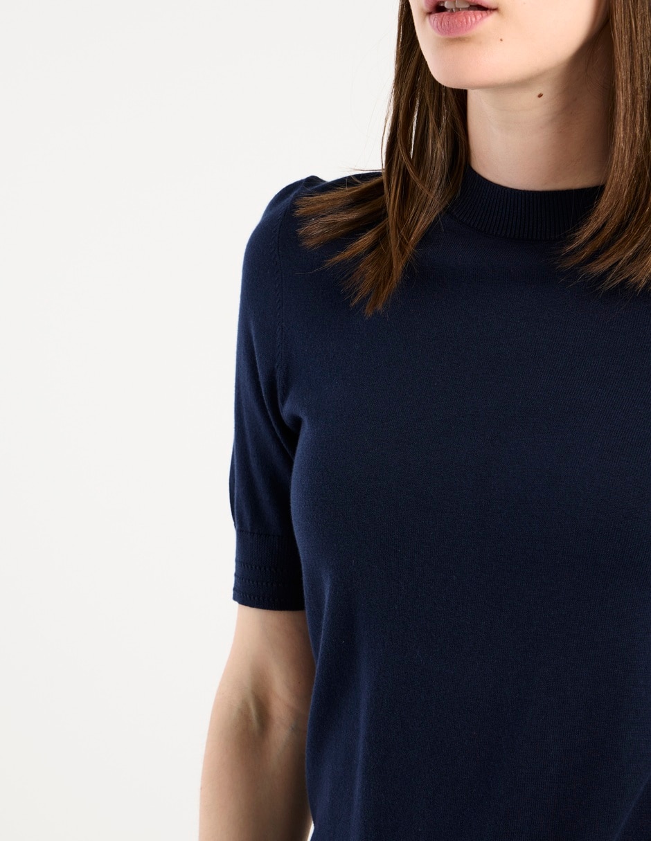 Suéter cuello redondo para mujer 5
