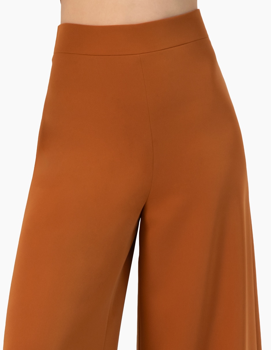 Pantalón amplio para mujer 6