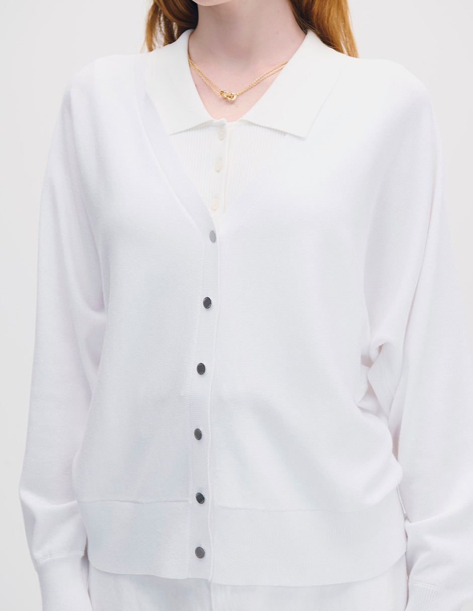 Suéter cuello V para mujer 4