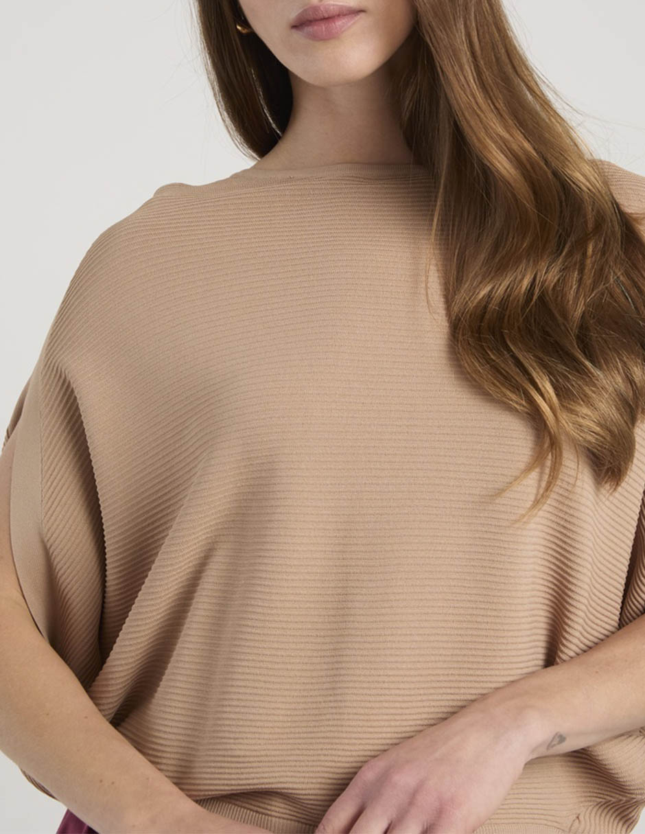 Suéter cuello ojal para mujer 2